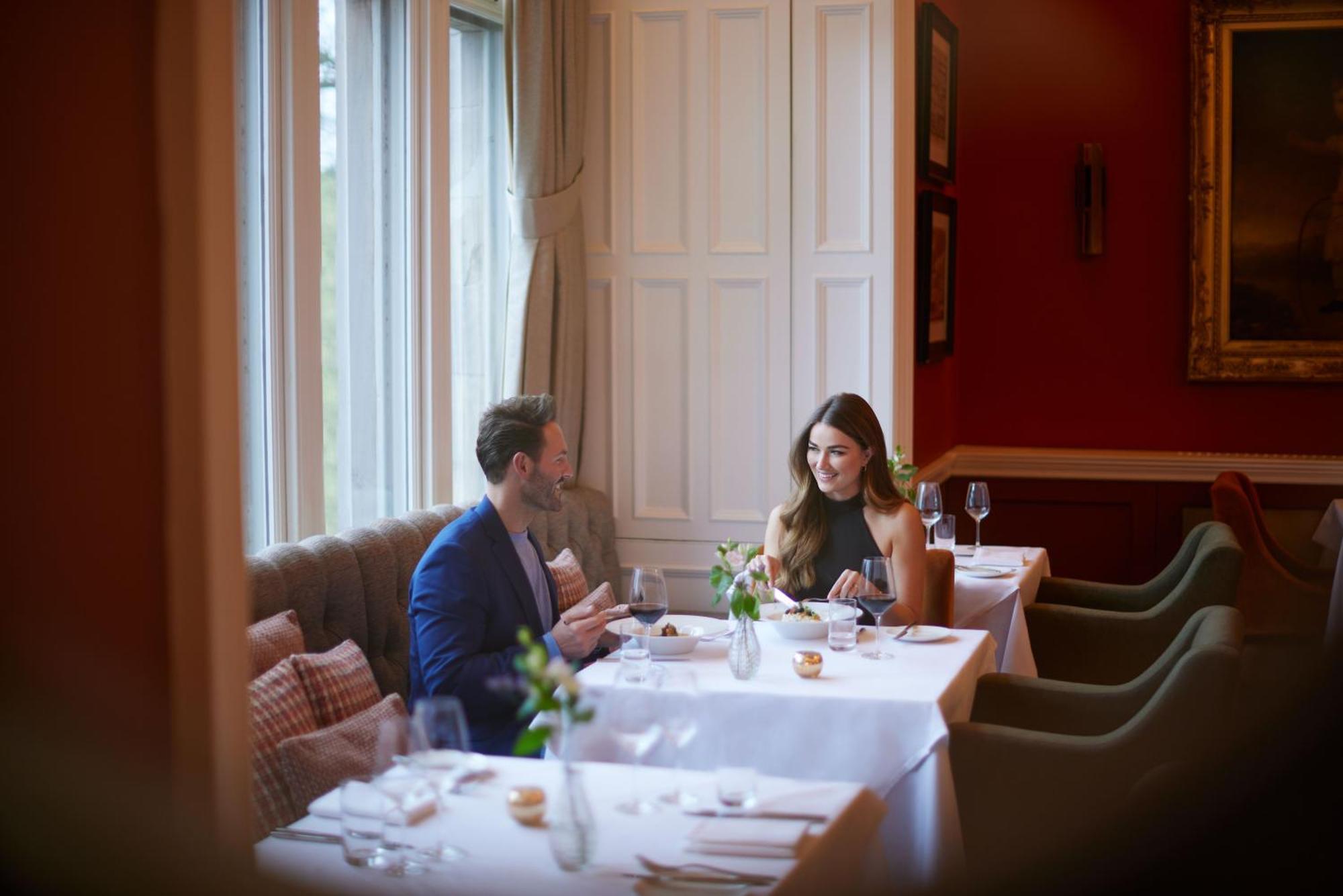 Schloss Roxburghe, Part Of Destination By Hyatt 外观 照片 The restaurant at The Ivy Temple Row