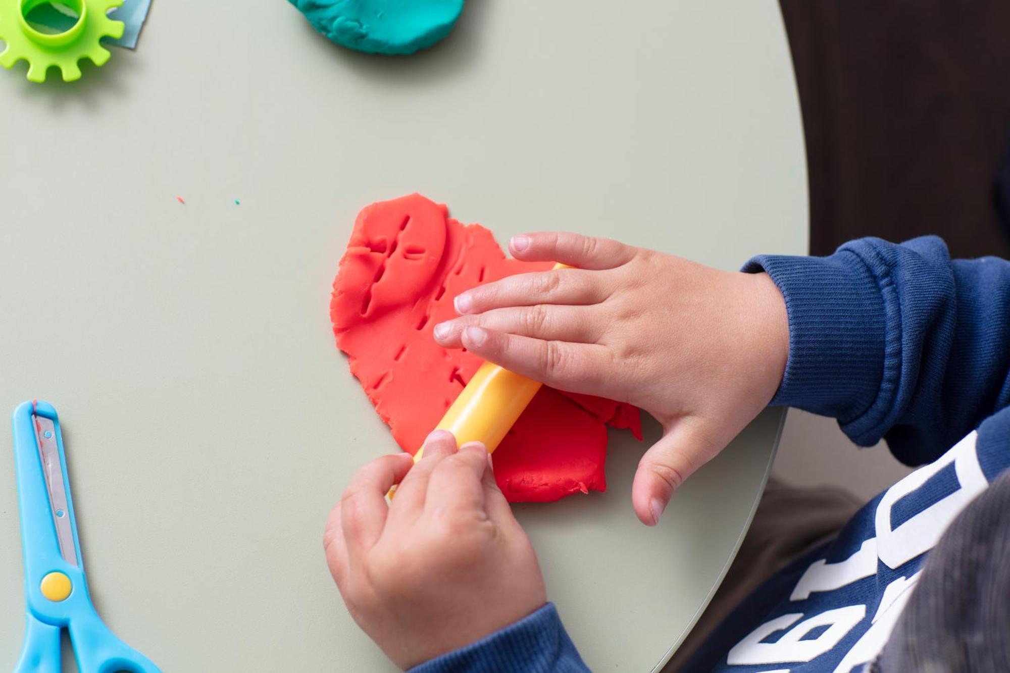 Schloss Roxburghe, Part Of Destination By Hyatt 外观 照片 Child playing with Play-Doh