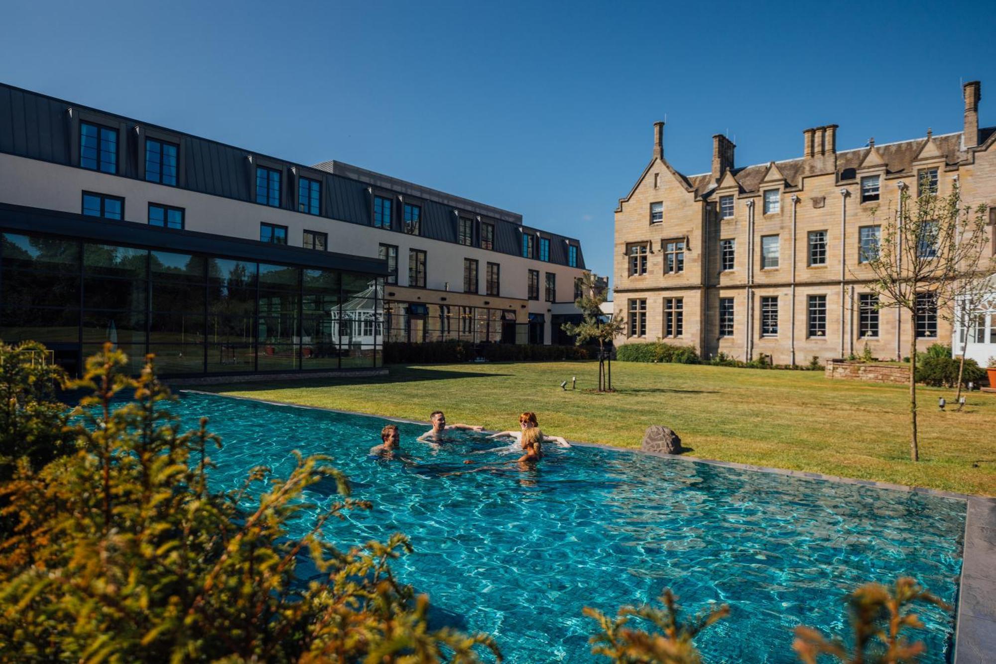 Schloss Roxburghe, Part Of Destination By Hyatt 外观 照片 The swimming pool at the Edinburgh Academy